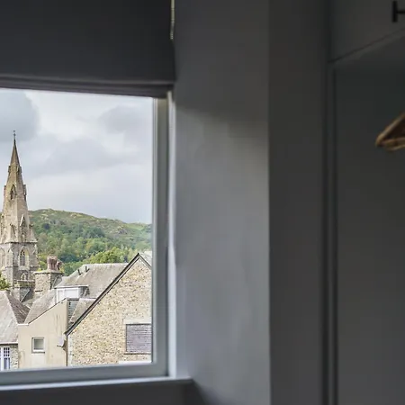 Aspen Suite, The Old Bank House Apartment Ambleside